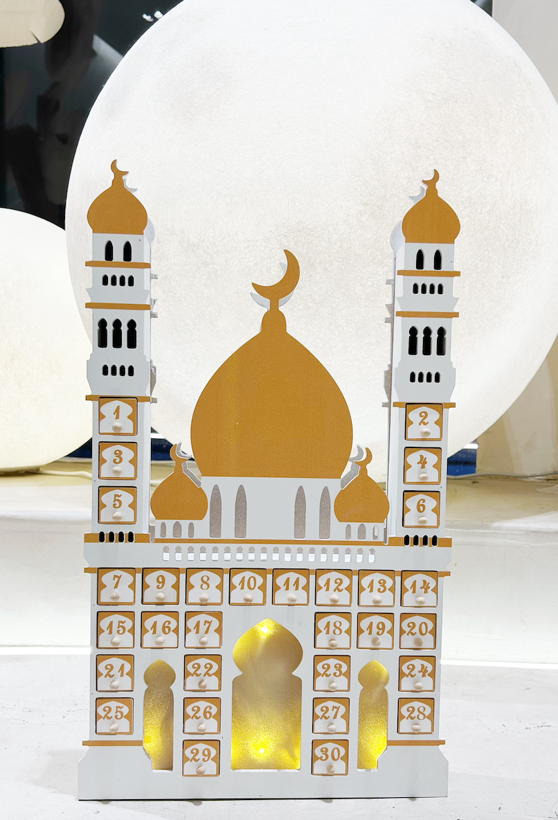 Illuminated Wooden Castle Ramadan & Eid Countdown Calendar