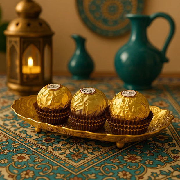 2 Pieces-Gold Oval Scalloped Decorative Tray Set