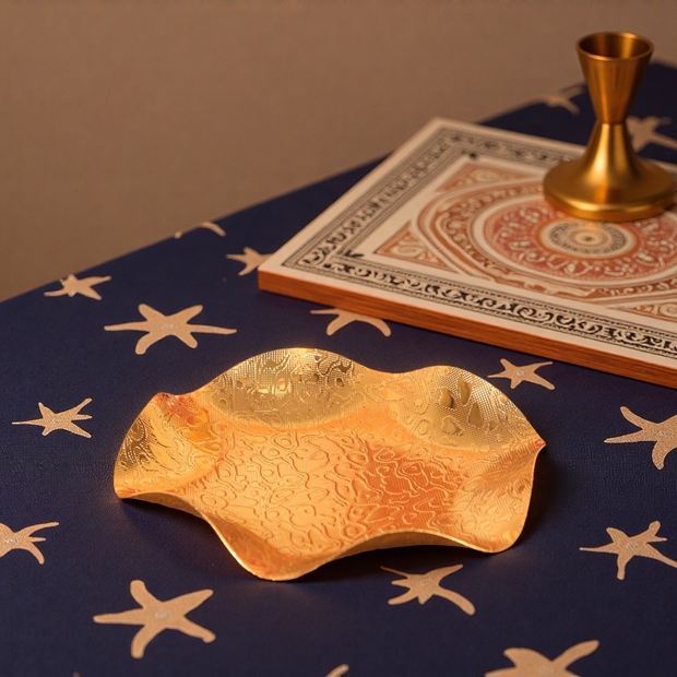 Gold Metal Arabic Wavy Edge Serving Tray
