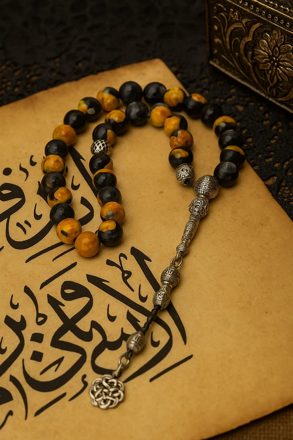 Agate Tasbih Prayer Beads – 33 Beads with Metal Tassel